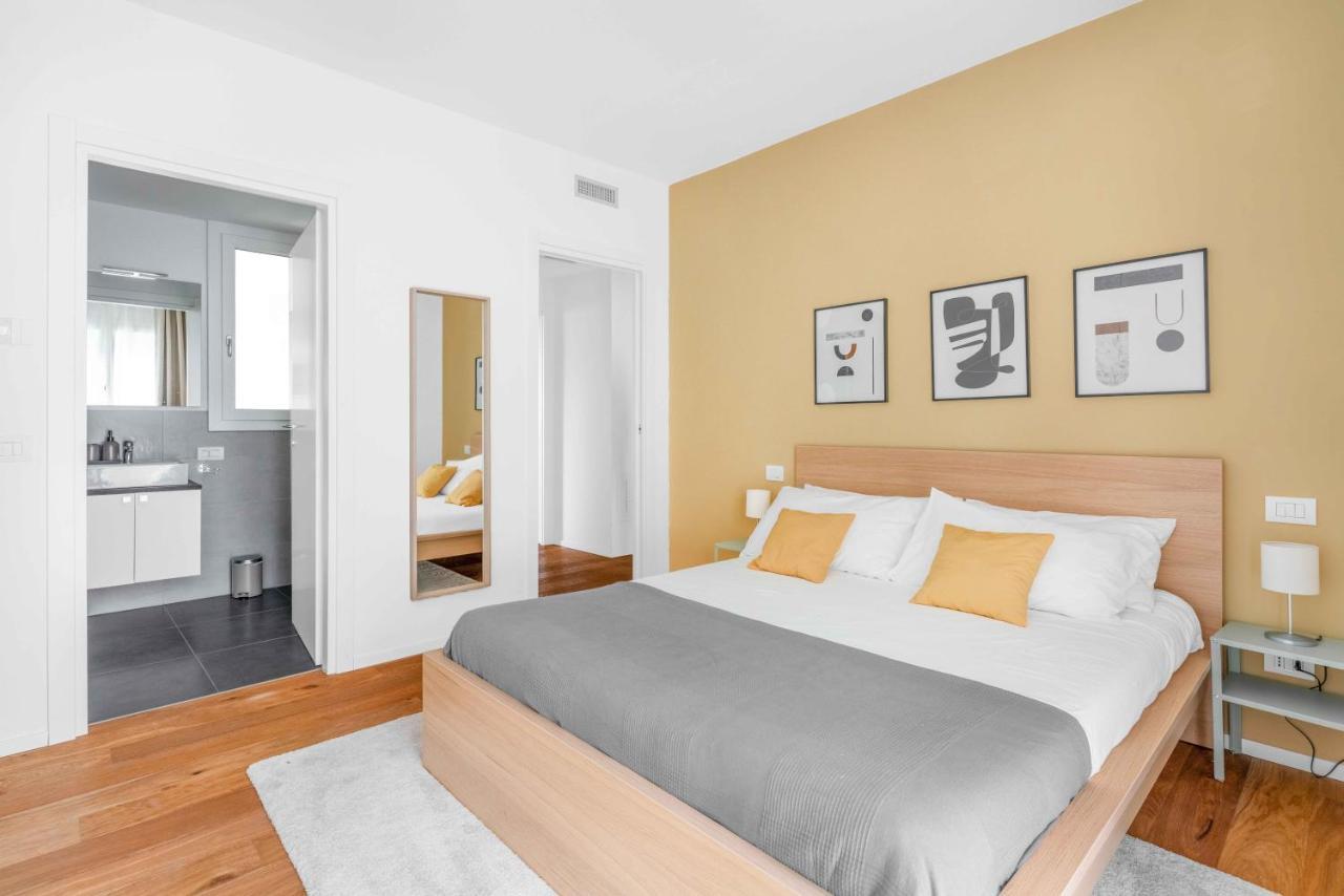 Modern With Terrace & Garage By Ndp Rent Apartment Milan Exterior photo